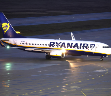 Ryanair CEO-su €100 Milyon Bonus Üçün Səhmləri Uçurmağa Çalışır
